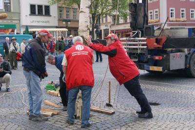 Ralf - feste, halt stand!